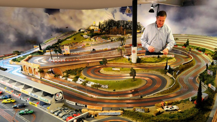 Ultimate Toy Racetrack